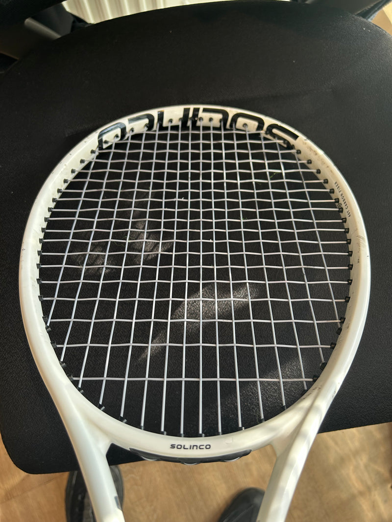Tennis Racket Re-String Service